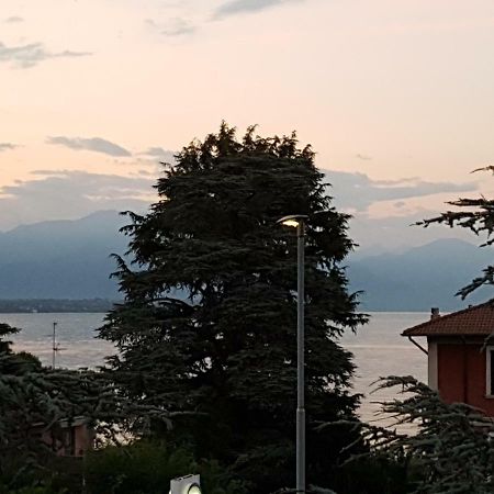 Casa Savoia Lejlighed Desenzano del Garda Eksteriør billede