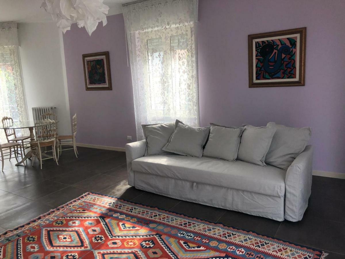 Casa Savoia Lejlighed Desenzano del Garda Eksteriør billede